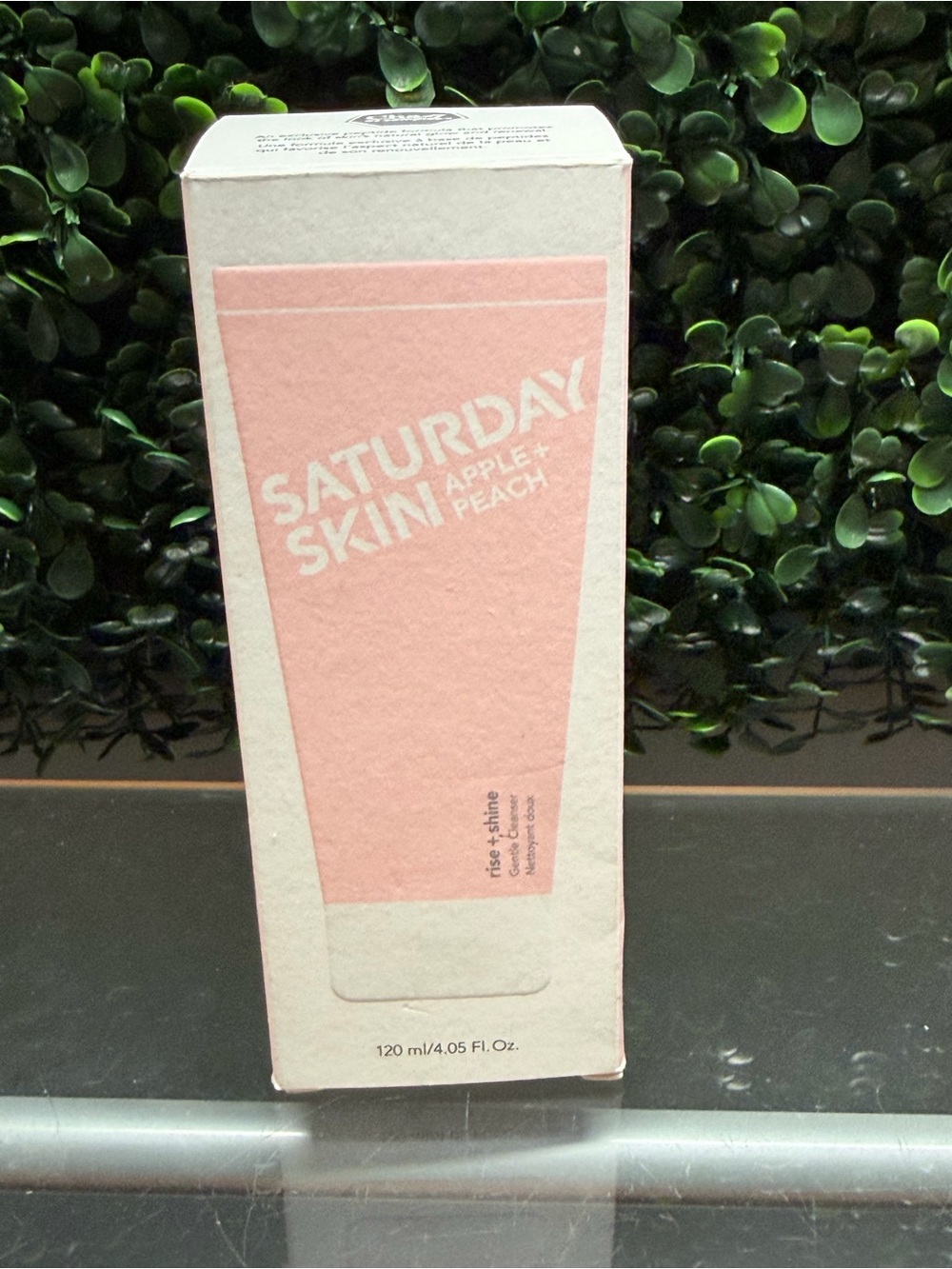 Saturday Skin Apple + Peach Radiant Makeup Primer — Soft Pink